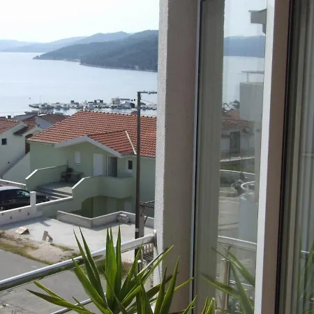With A Parking Space Seget Vranjica, - 12145 * Τρογκίρ